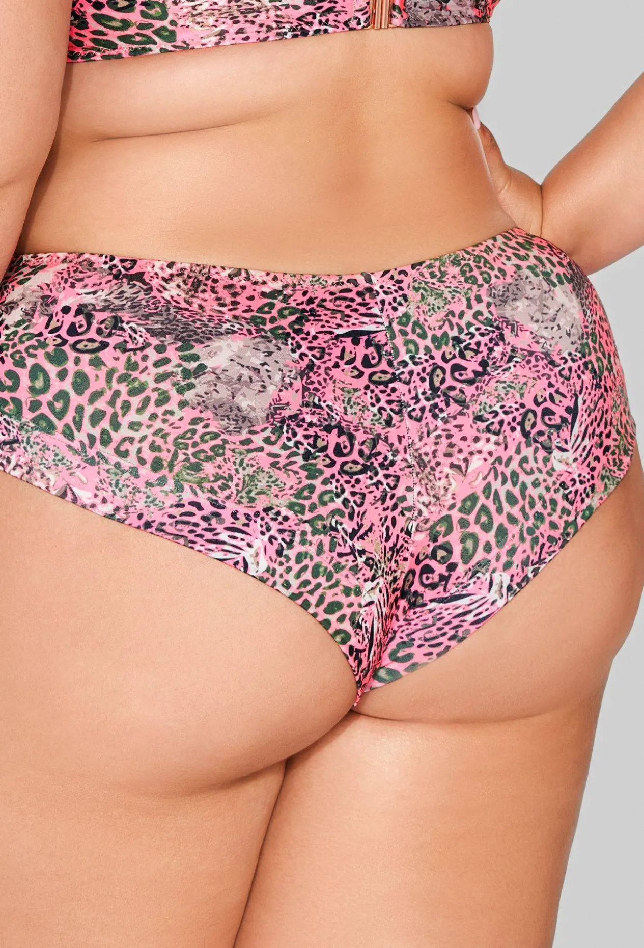Brazilians SF 217/5 Pink