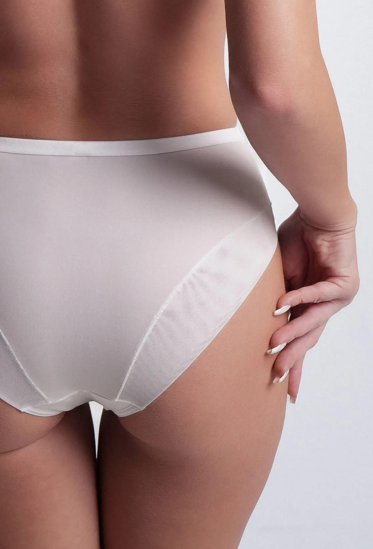 Figi AV 2310 White